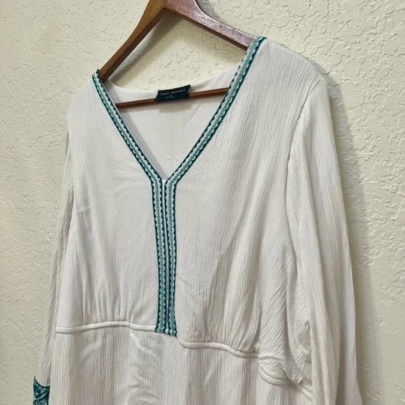 Lane Bryant Womens White Embroidered V-Neck Empire Waist Tunic Top Size 16 - Picture 4 of 7